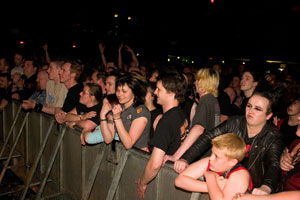 New Model Army Crowd