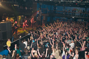 New Model Army Crowd
